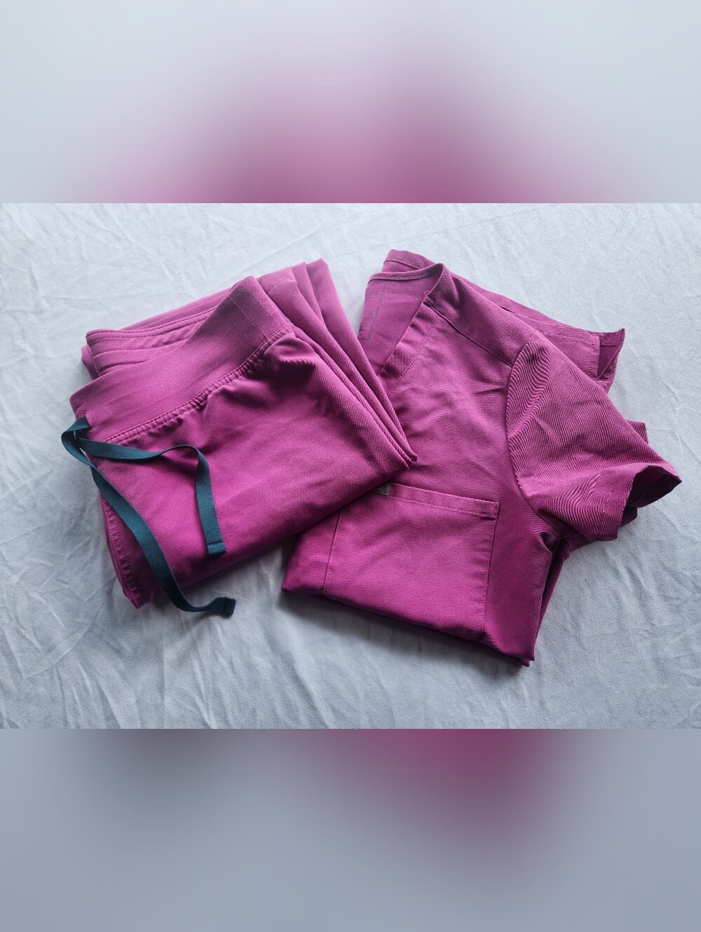 XS/S Bright Fuchsia FIGS Set RARE Retired Color